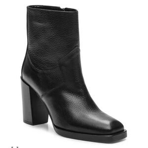 Black Leather Women's Boots